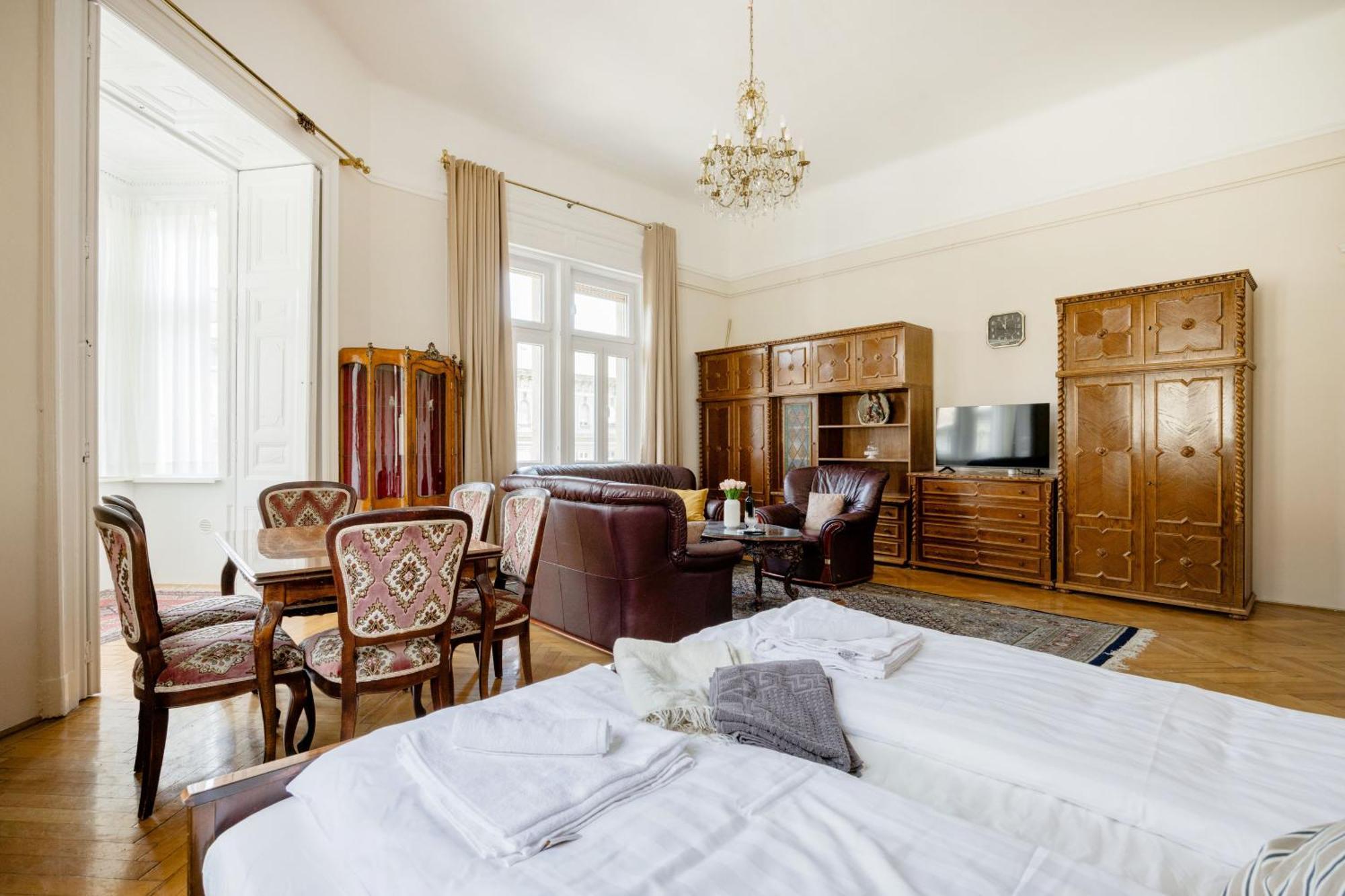 Lejlighed Vintage Build 2 Bedroom 2 Bathroom Budapest