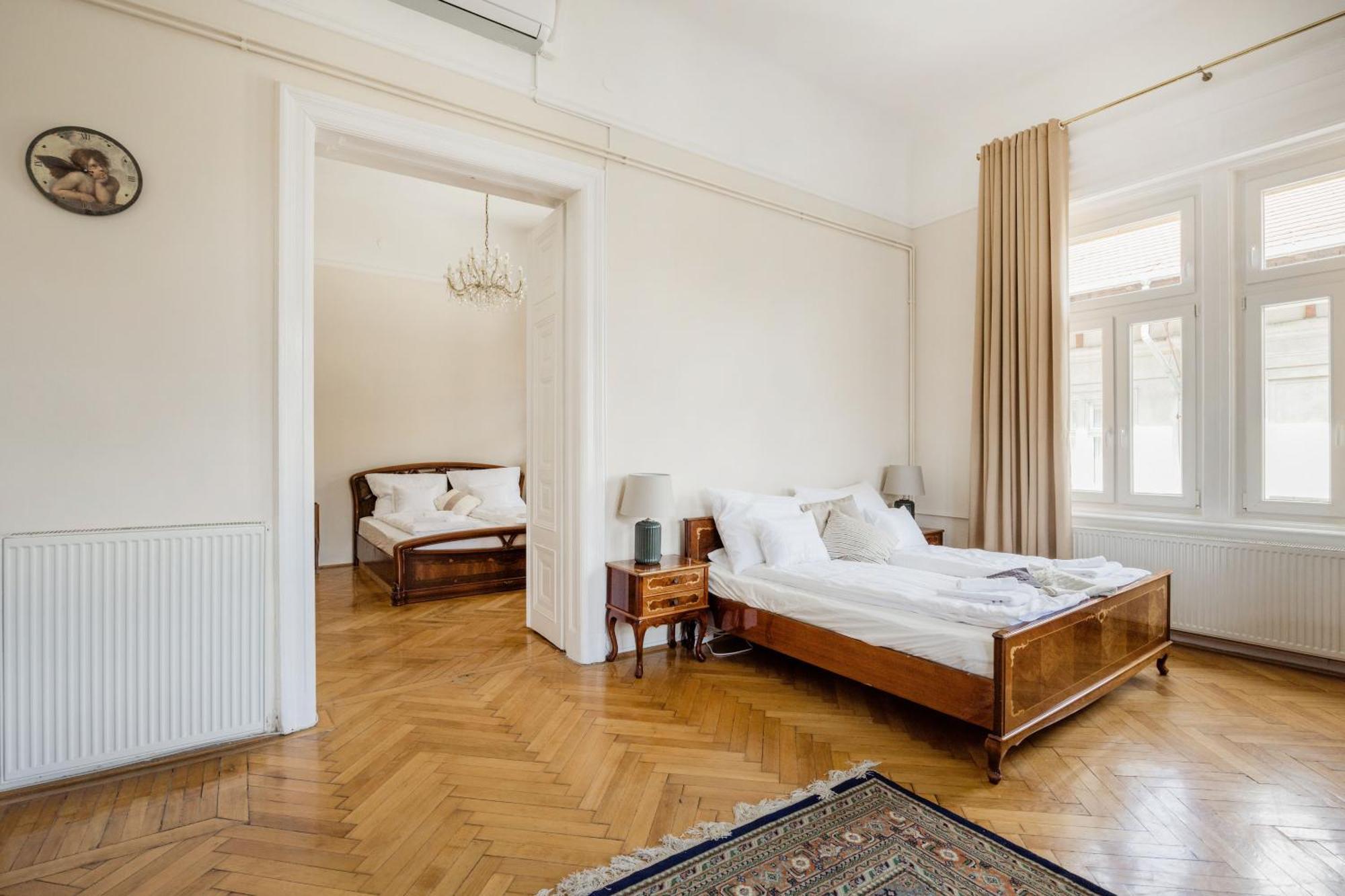Vintage Build 2 Bedroom 2 Bathroom Apartamento